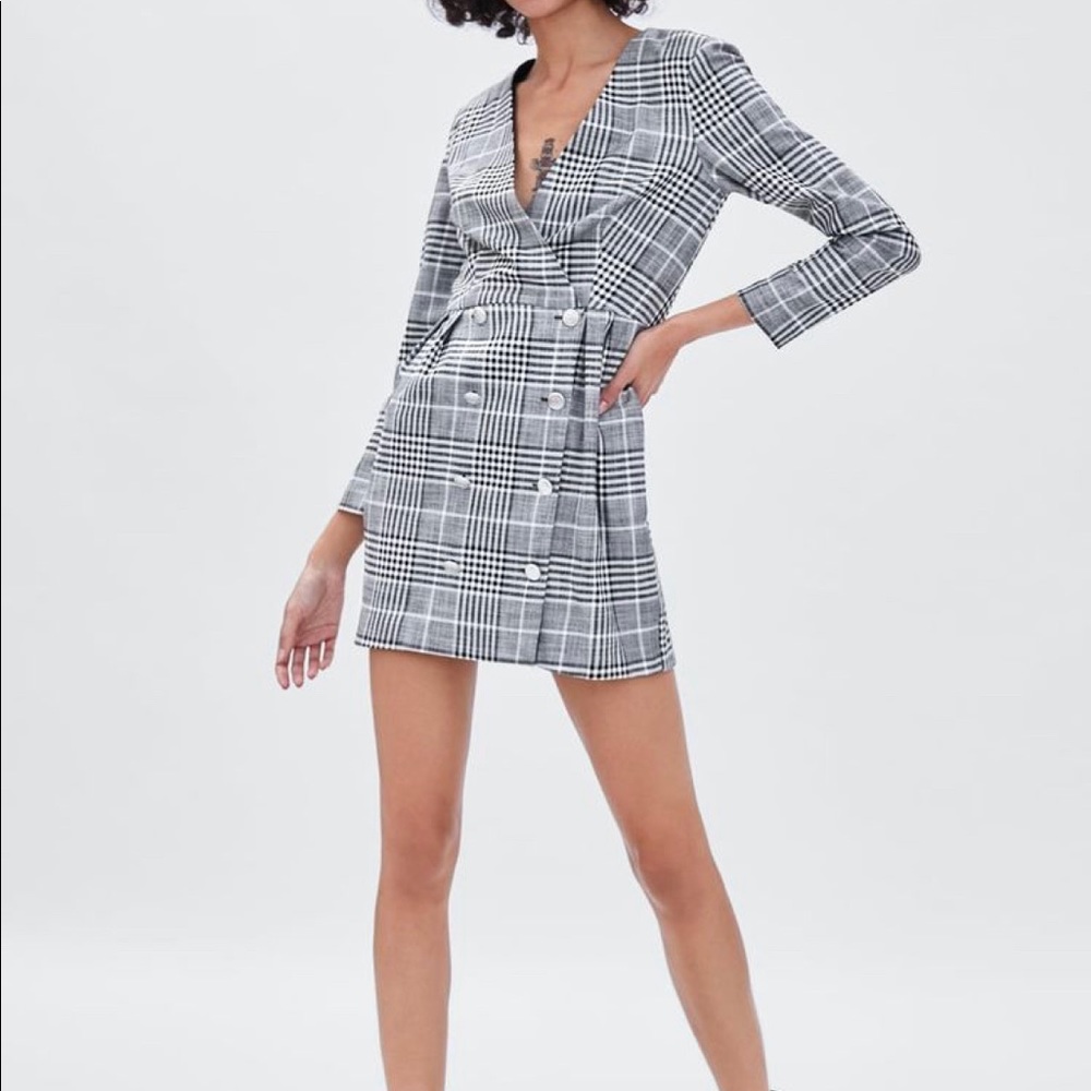 NWT Zara Black & White Plaid Wrap Dress Size M